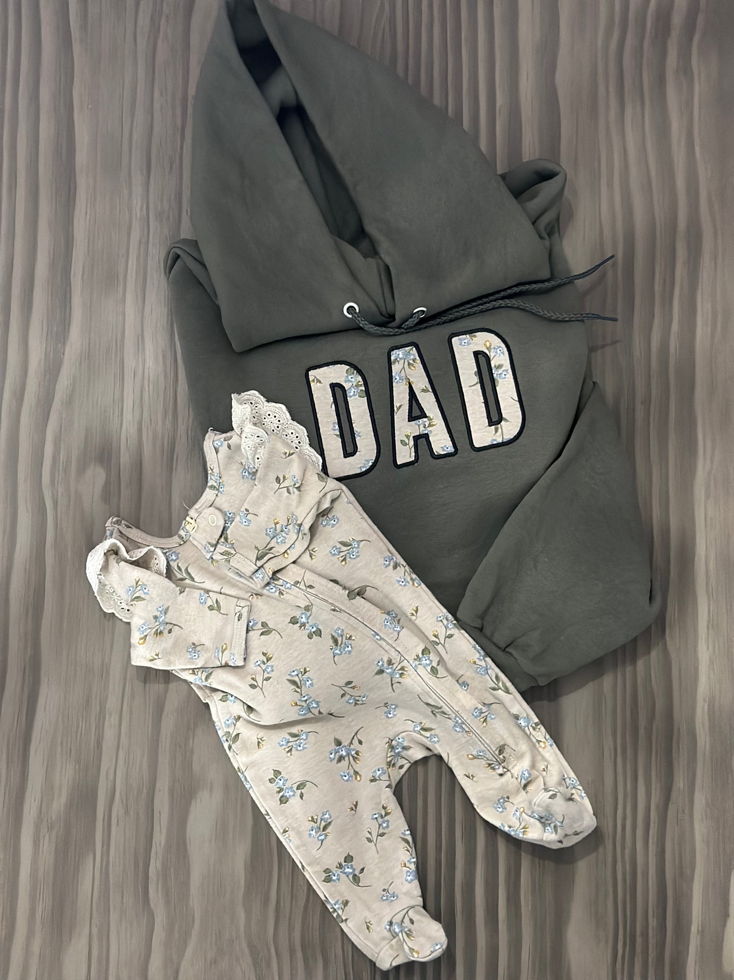 Custom Keepsake Mama or Dad hoodie