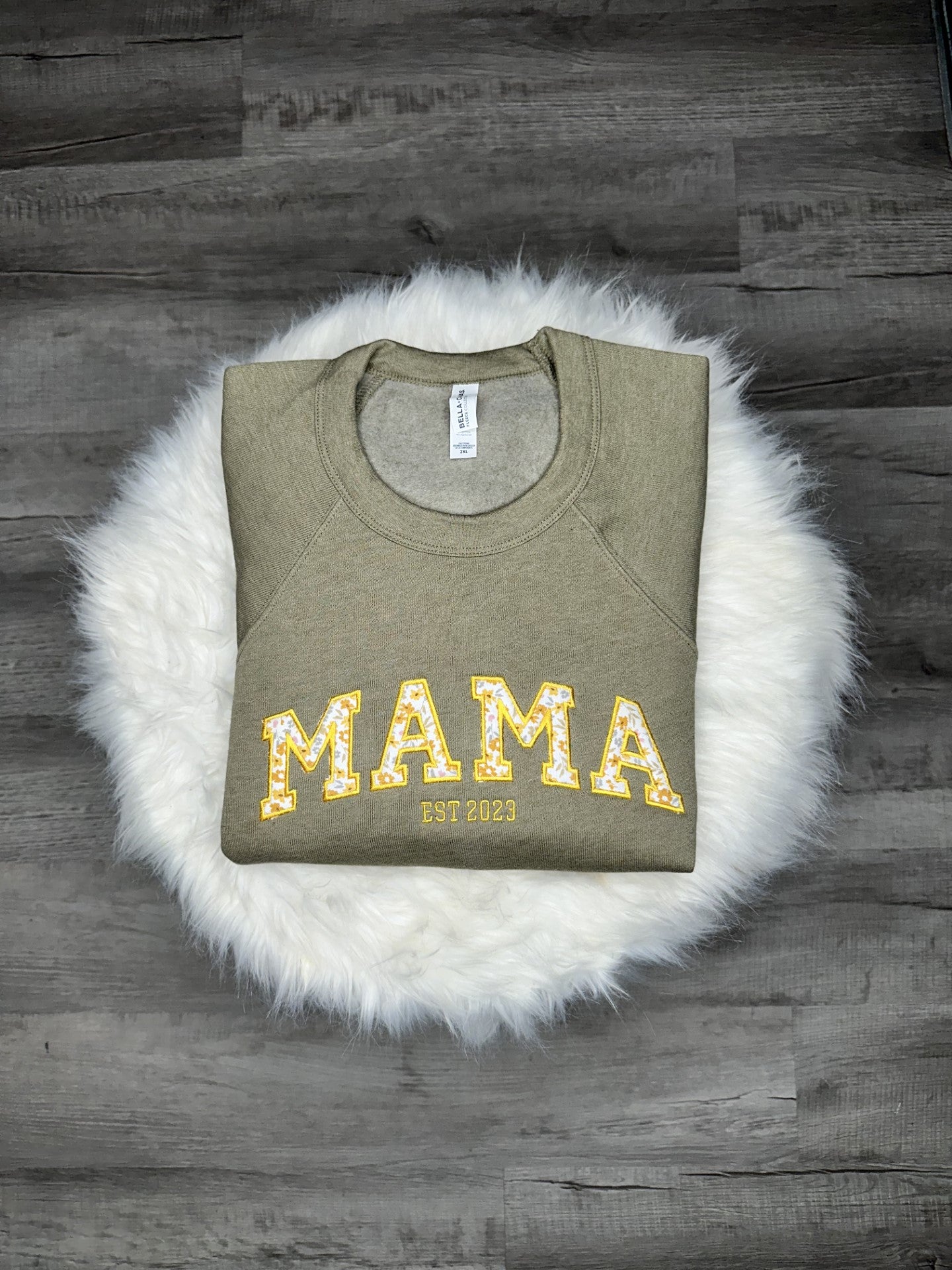 Custom Keepsake Mama crewneck sweater